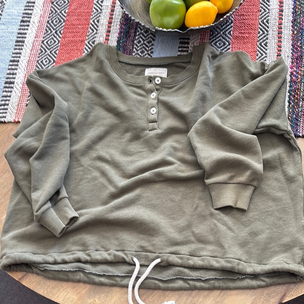 American Eagle Outfitters Green Sweatshirt Relaxed Fit